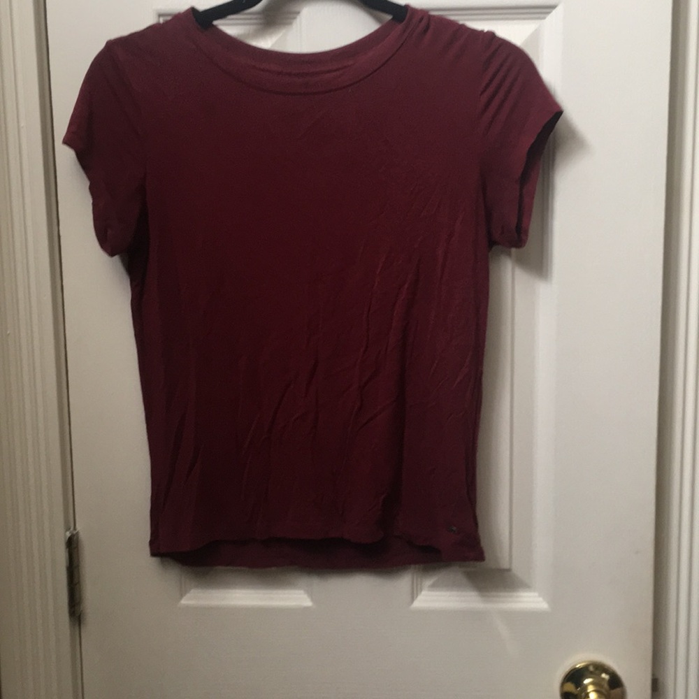 Burgundy t shirt from american eagle